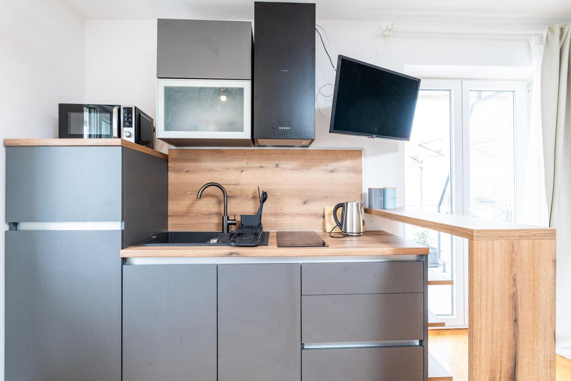 Apartments Marivo Lapad ドゥブロブニク エクステリア 写真
