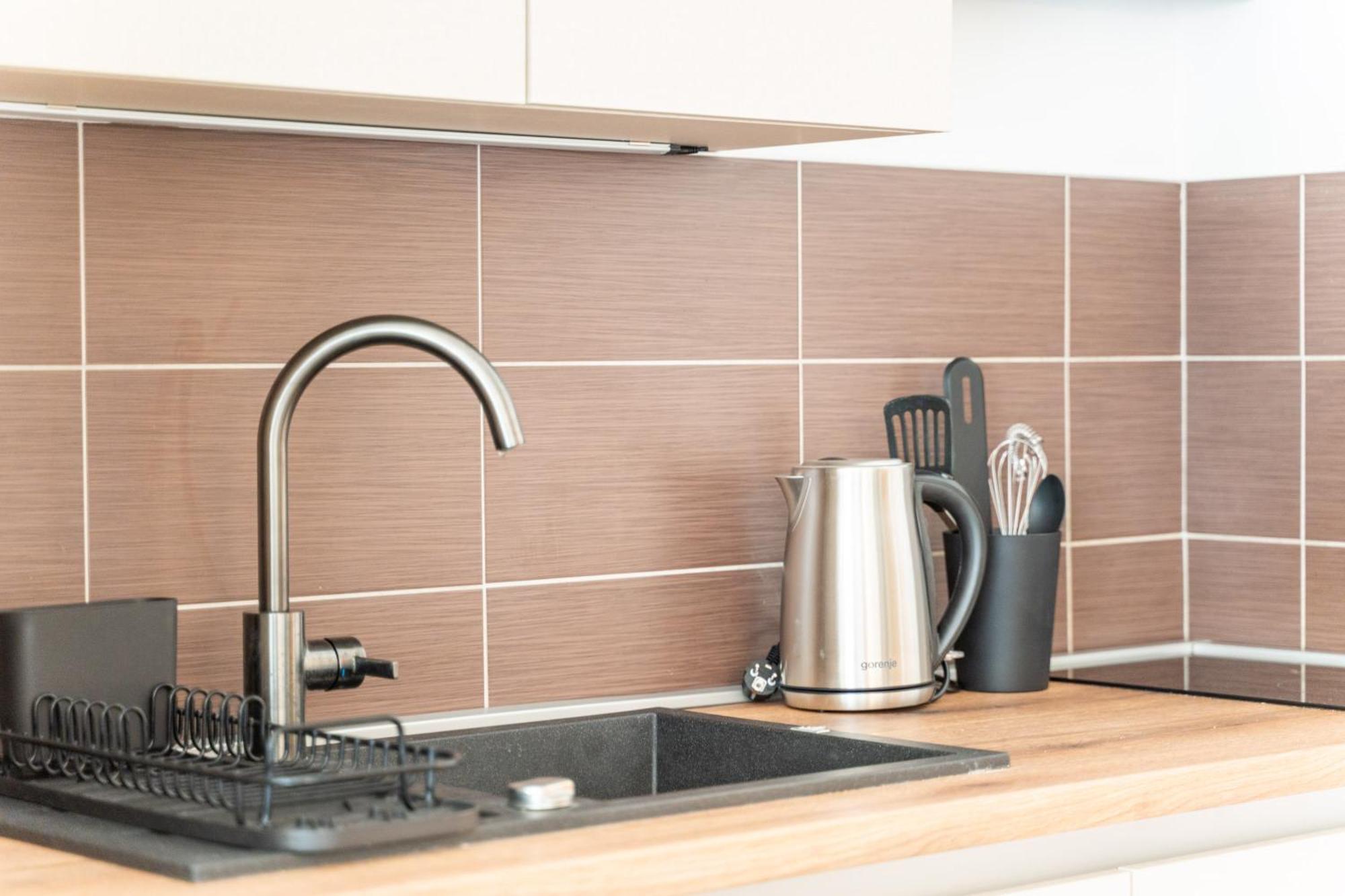 Apartments Marivo Lapad ドゥブロブニク エクステリア 写真