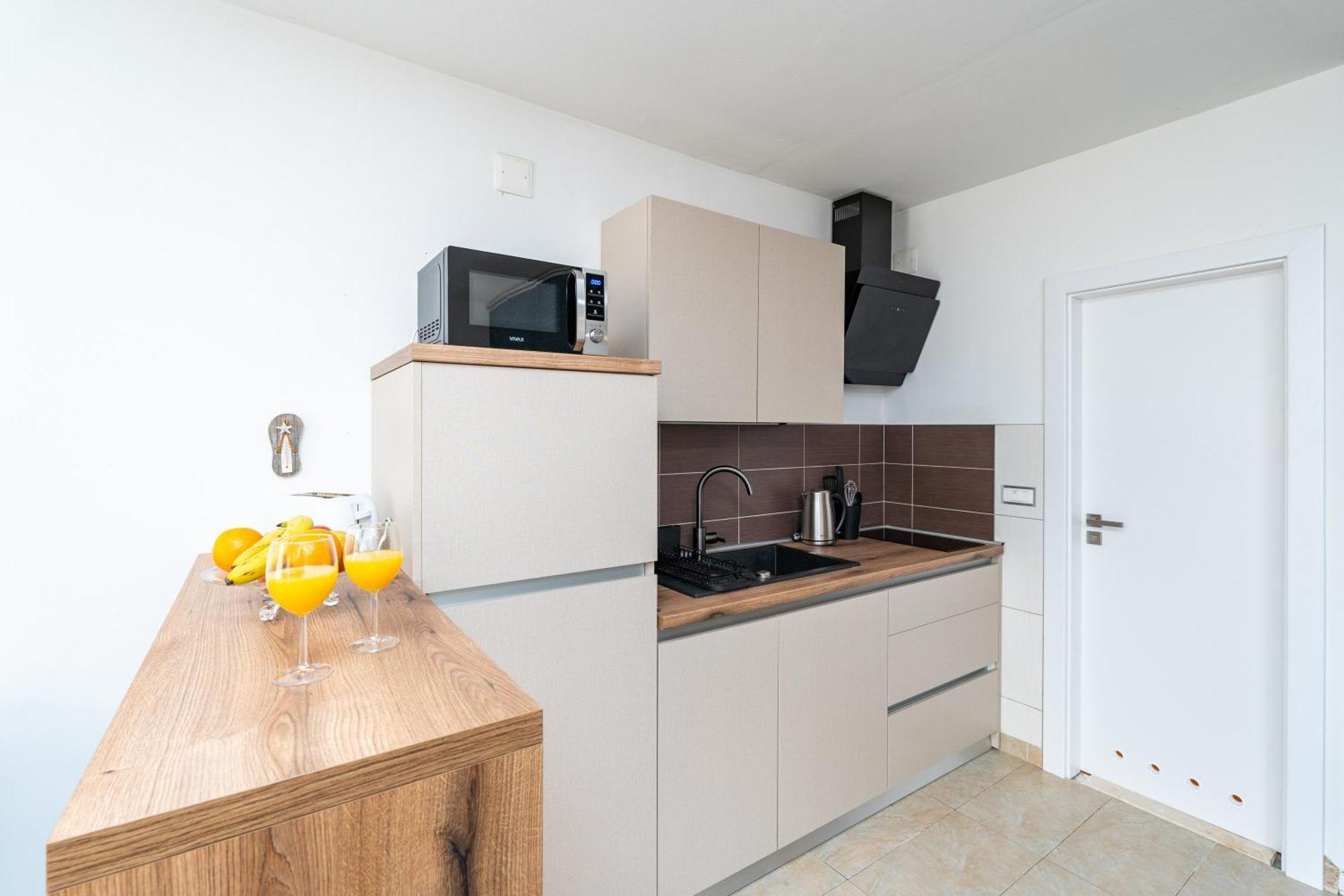 Apartments Marivo Lapad ドゥブロブニク エクステリア 写真
